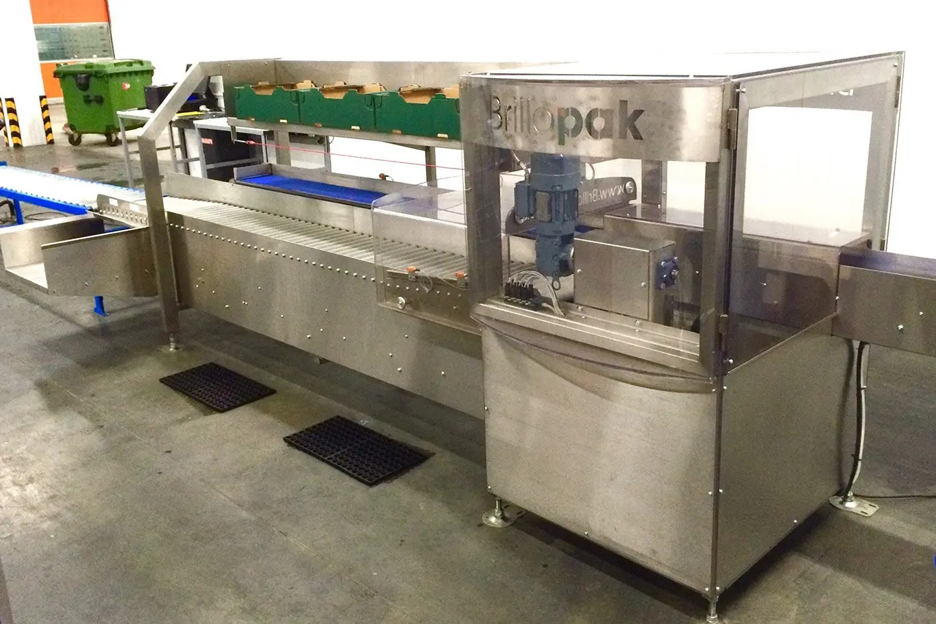 Another Semi-automatic packstation leaves the Brillopak factory